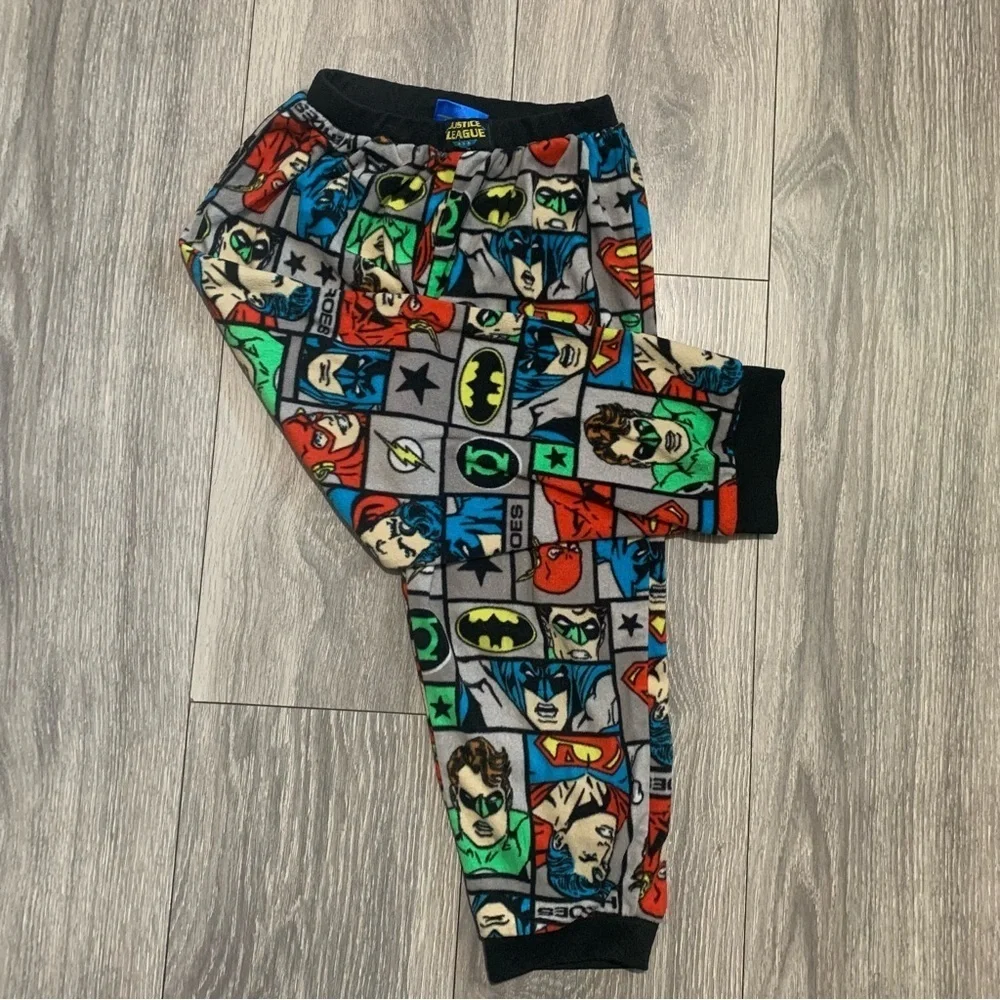 Justice League Kids Graphic Pijamas‎ Size 6